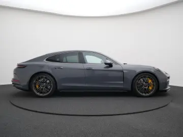 PORSCHE Panamera Turbo S E-Hybrid