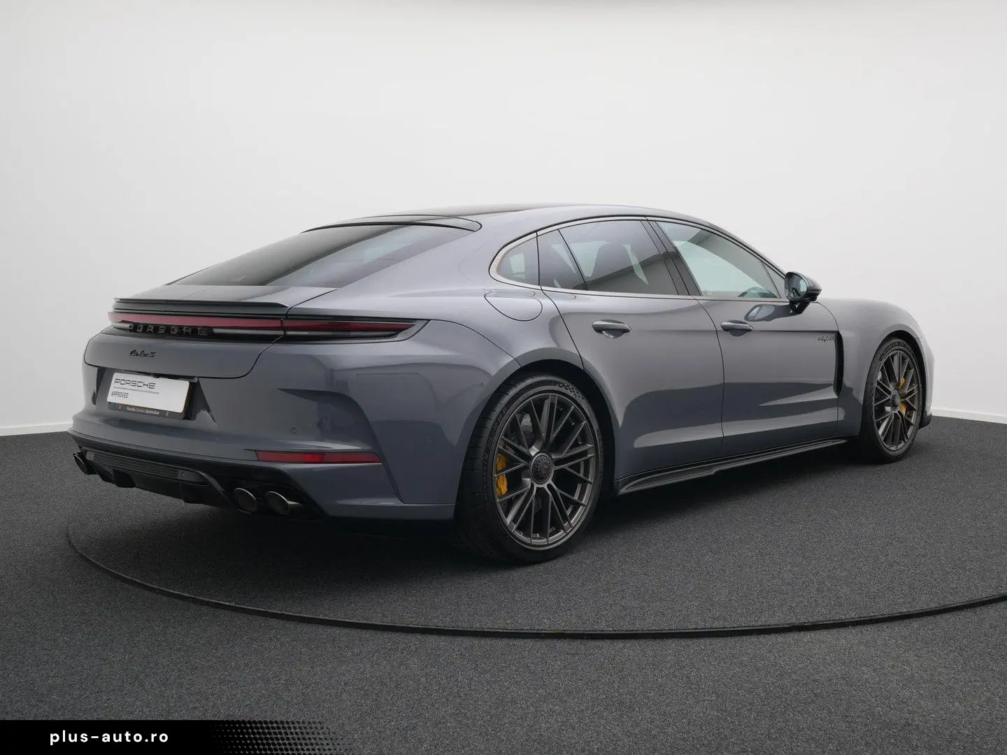 PORSCHE Panamera Turbo S E-Hybrid