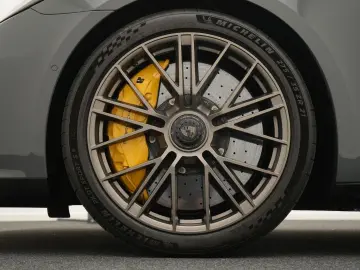 PORSCHE Panamera Turbo S E-Hybrid