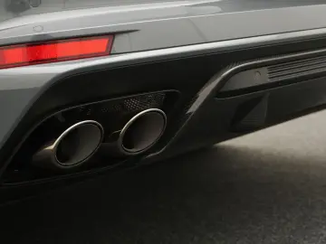 PORSCHE Panamera Turbo S E-Hybrid