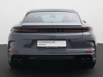 PORSCHE Panamera Turbo S E-Hybrid