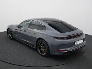 PORSCHE Panamera Turbo S E-Hybrid