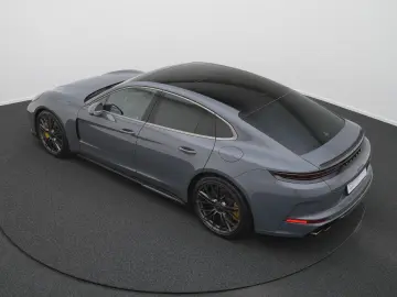 PORSCHE Panamera Turbo S E-Hybrid