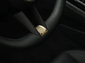 PORSCHE Panamera Turbo S E-Hybrid