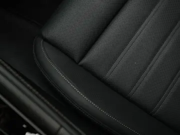 PORSCHE Panamera Turbo S E-Hybrid