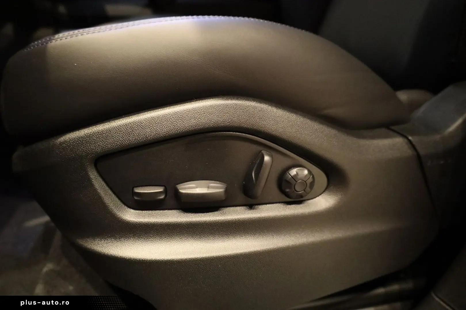 PORSCHE Cayenne E-Hybrid HA-Lenk SpDes SpAbg Luft ACC 22