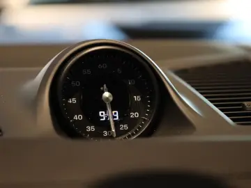 PORSCHE Cayenne E-Hybrid HA-Lenk SpDes SpAbg Luft ACC 22