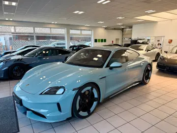PORSCHE Taycan 4S Perfomance SportDesign HeadUp 21