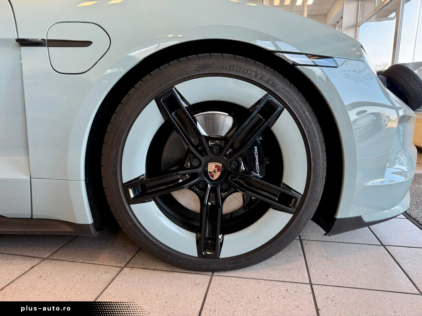 PORSCHE Taycan 4S Perfomance SportDesign HeadUp 21
