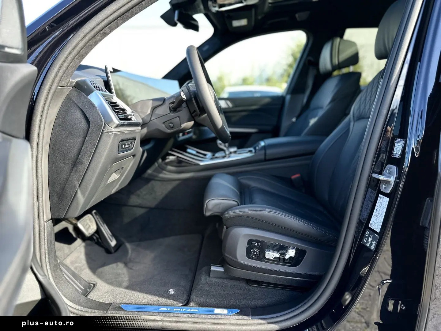 ALPINA XB7 Black Line AHK B&W HiFi Standheizung