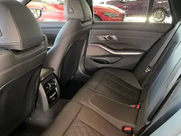 ALPINA D3 S Allrad Touring 20 Zoll AHK HiFi h k Pano