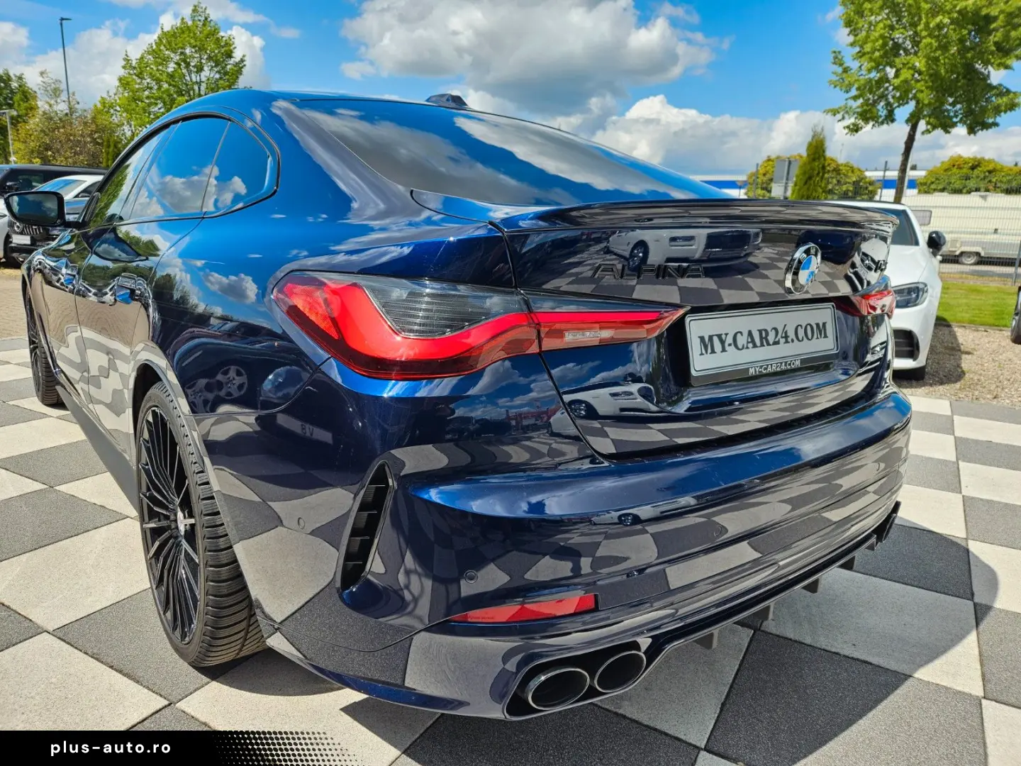 ALPINA D4 S Gran Coupe  Glasdach StdHzg 1Hd MwSt