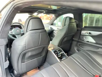 ALPINA B8 Biturbo Gran Coupe Laserlicht WLAN Panorama