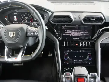 LAMBORGHINI Urus  4.0 V8 Sport PANO SOFT B&O 23