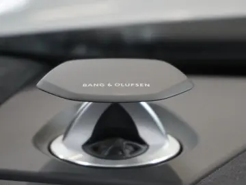 LAMBORGHINI Urus  4.0 V8 Sport PANO SOFT B&O 23