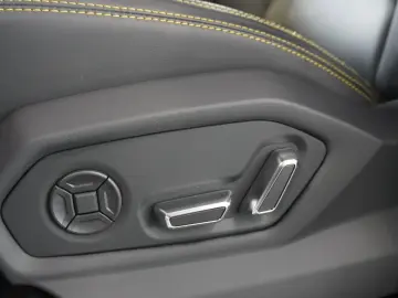 LAMBORGHINI Urus  4.0 V8 Sport PANO SOFT B&O 23