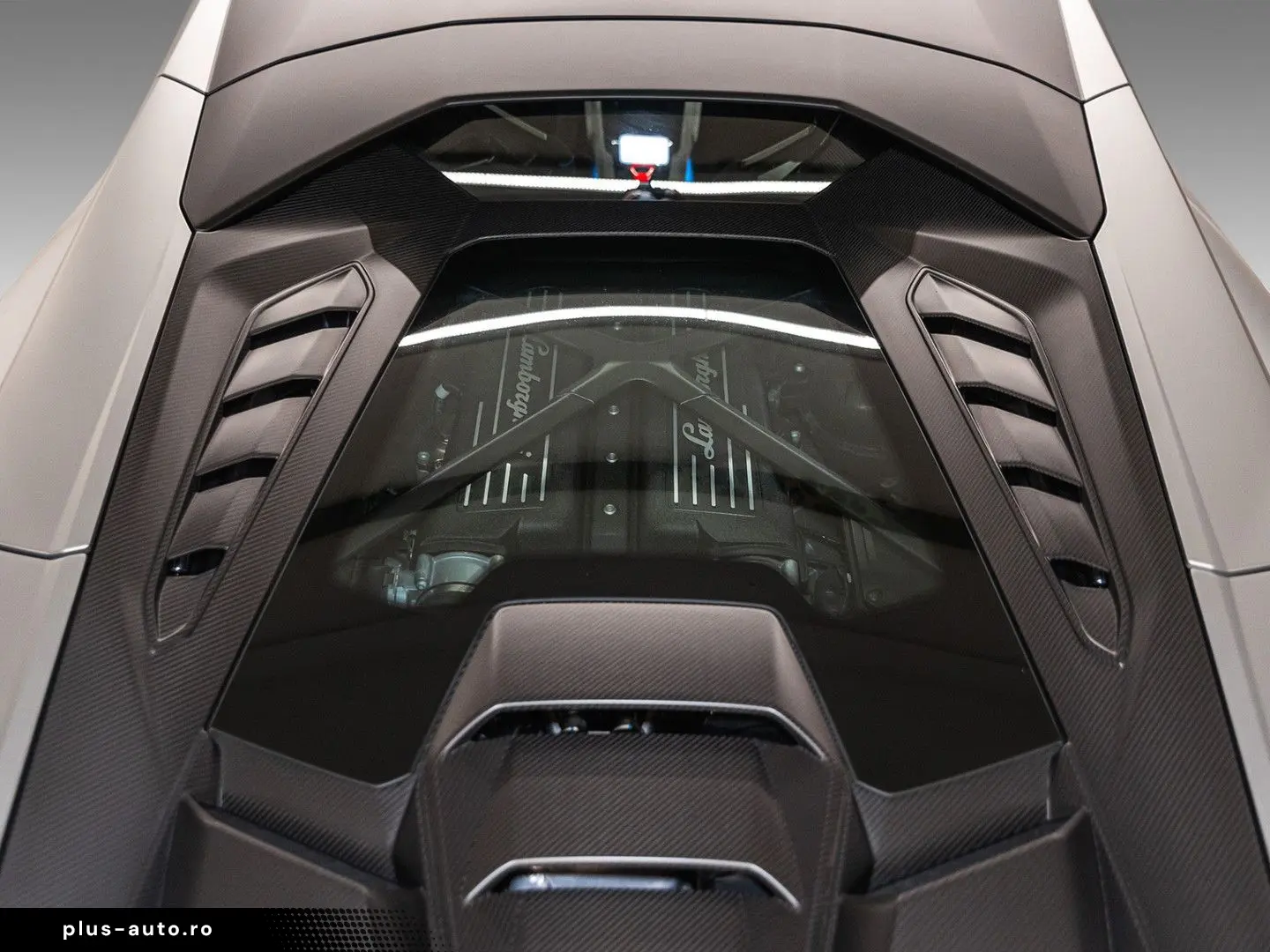 LAMBORGHINI Huracán Tecnica MY2023   Grigio Artis Matte