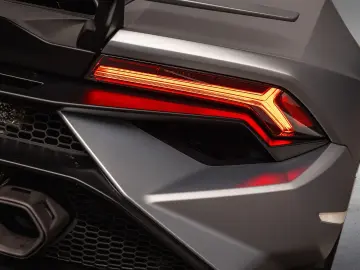 LAMBORGHINI Huracán Tecnica MY2023   Grigio Artis Matte