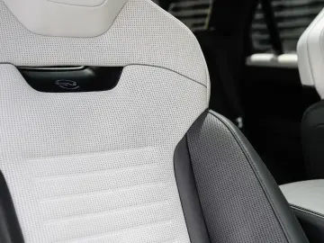 LAND ROVER Range Rover Sport SV Edition One Carbon-Package