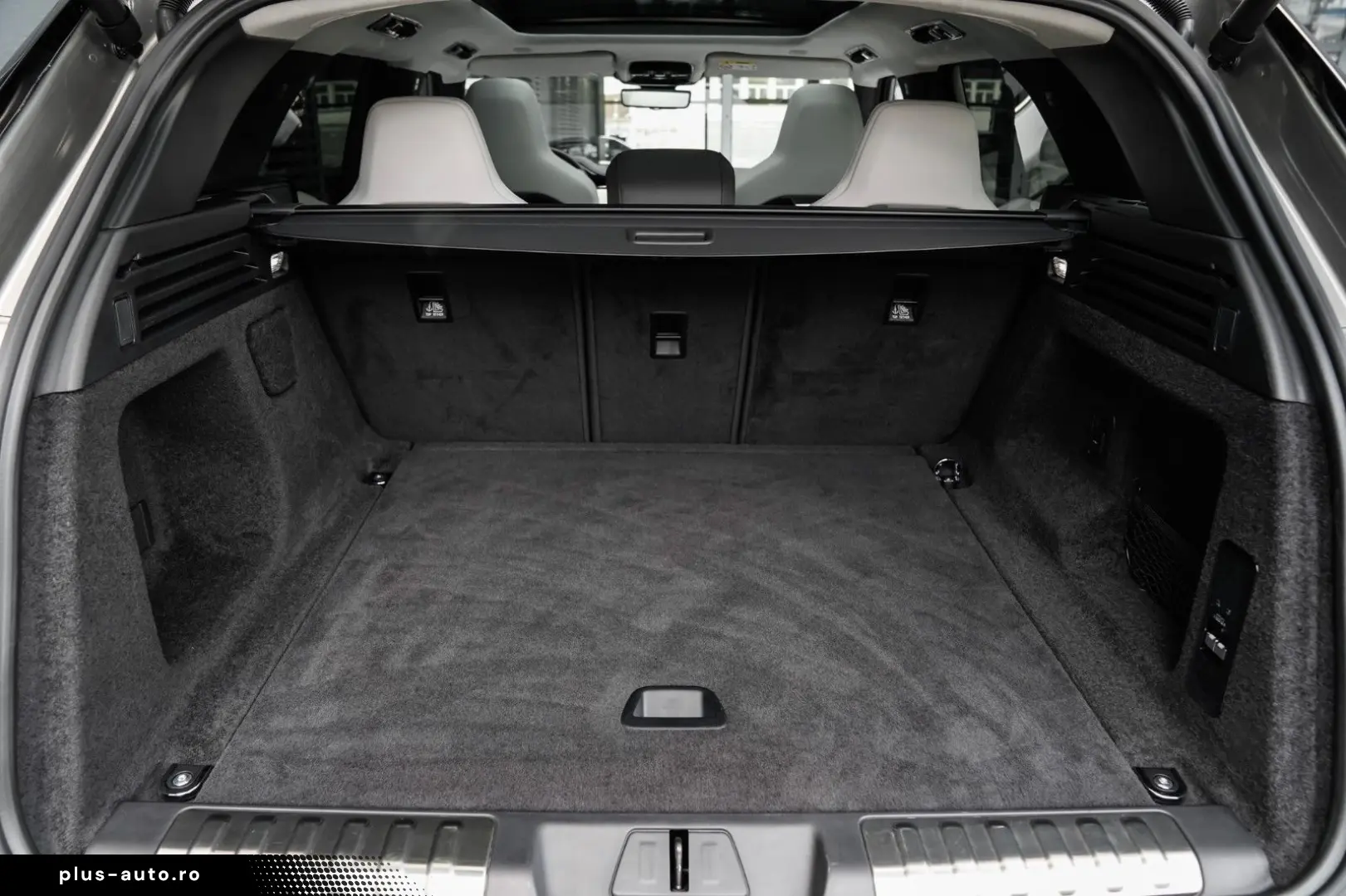 LAND ROVER Range Rover Sport SV Edition One Carbon-Package