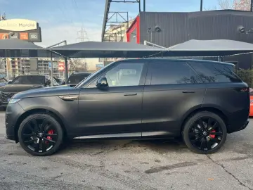 LAND ROVER Range Rover Sport First Edition
