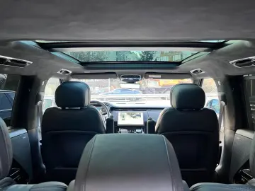 LAND ROVER Range Rover Sport First Edition