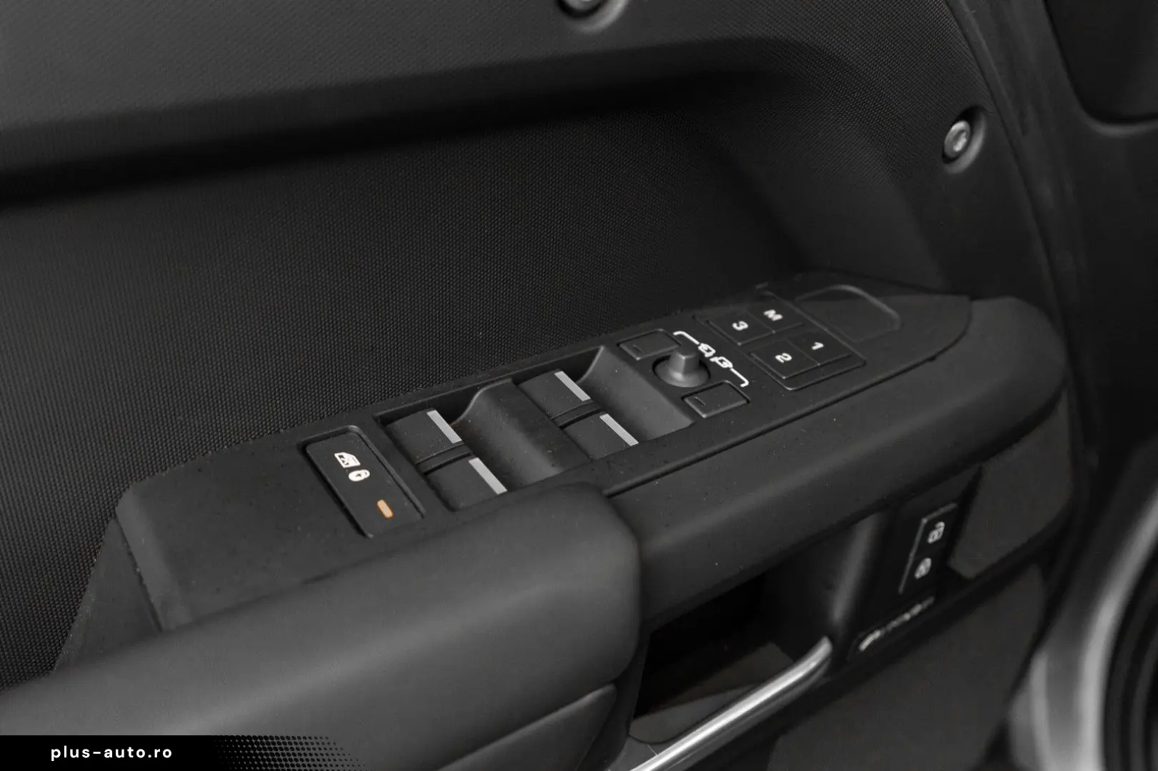 LAND ROVER Defender 110 X-Dynamic SE 360 Ht Msg