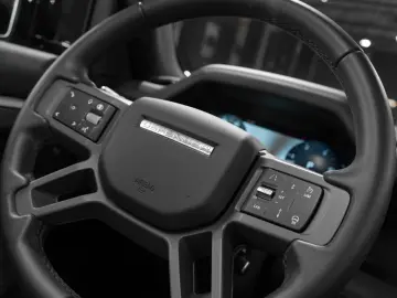 LAND ROVER Defender 110 X-Dynamic SE 360 Ht Msg