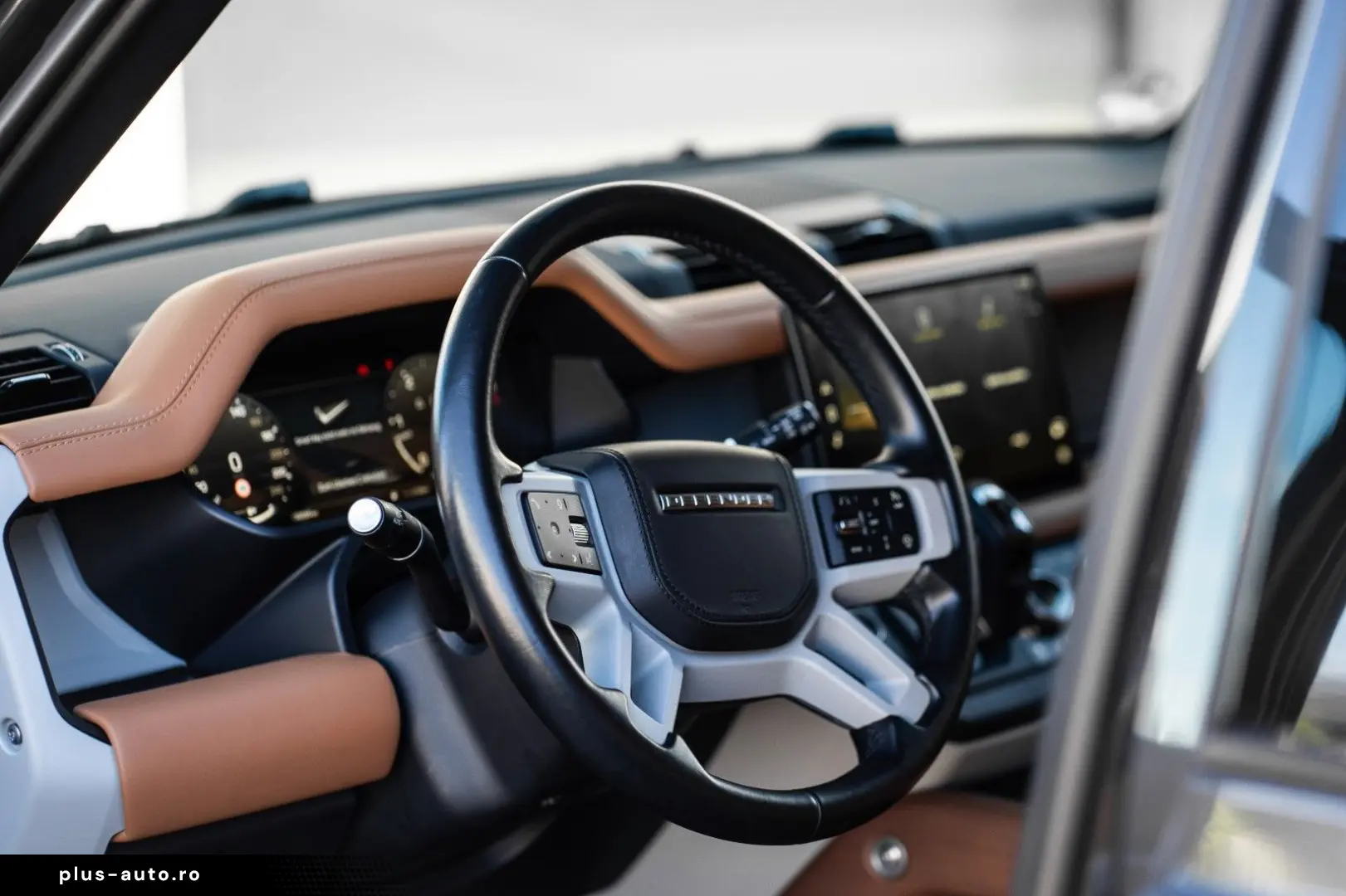 LAND ROVER Defender 3.0 D300 MHEV X 130 X