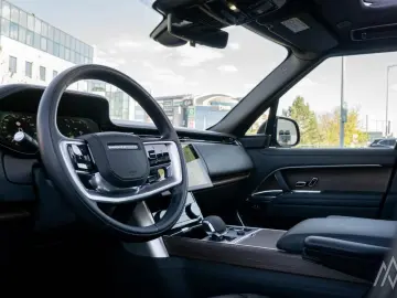 LAND ROVER Range Rover 4.4 P530 Autobiography