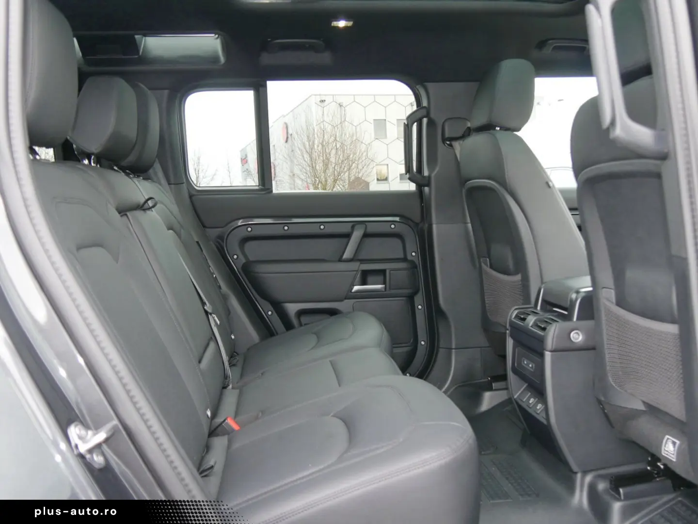 LAND ROVER Defender 110 X-Dynamic SEKomf-Winter-PackHeadUp