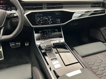 AUDI RS 6 Avant quattro Navi Matrix Alu B&O PDC Virtu