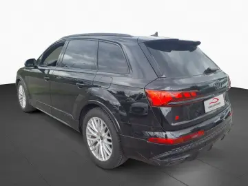 AUDI Q7 60 TFSI e quattro S line  MATRIX 360  AHK  AH
