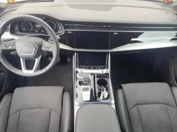 AUDI Q7 60 TFSI e quattro S line  MATRIX 360  AHK  AH