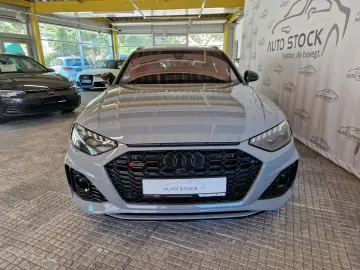 AUDI RS4 Avant B&O Pano Matrix Sportabgas AHK 290 kmh