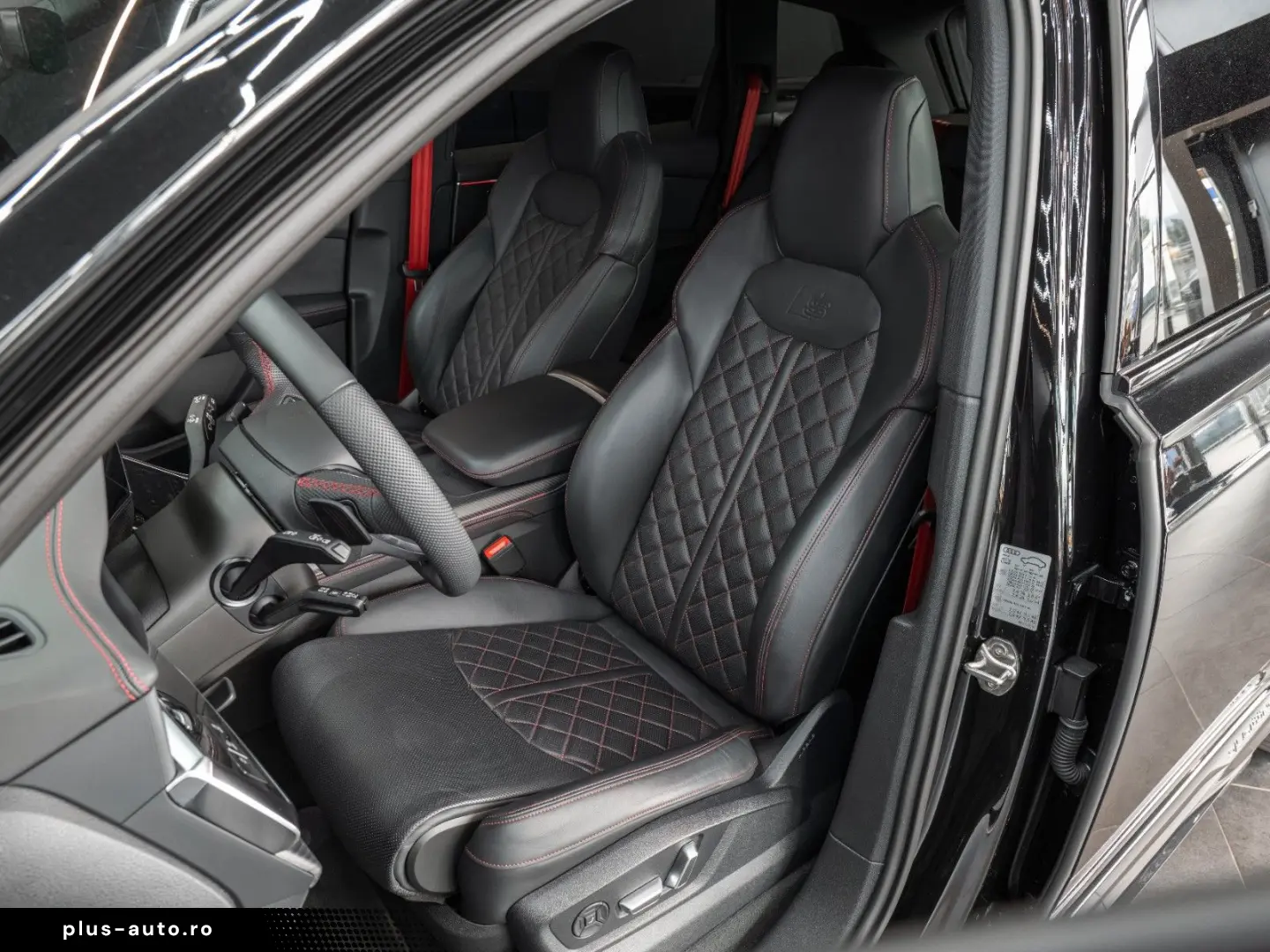 AUDI Q7 60 TFSI e quattro S line WARRANTY