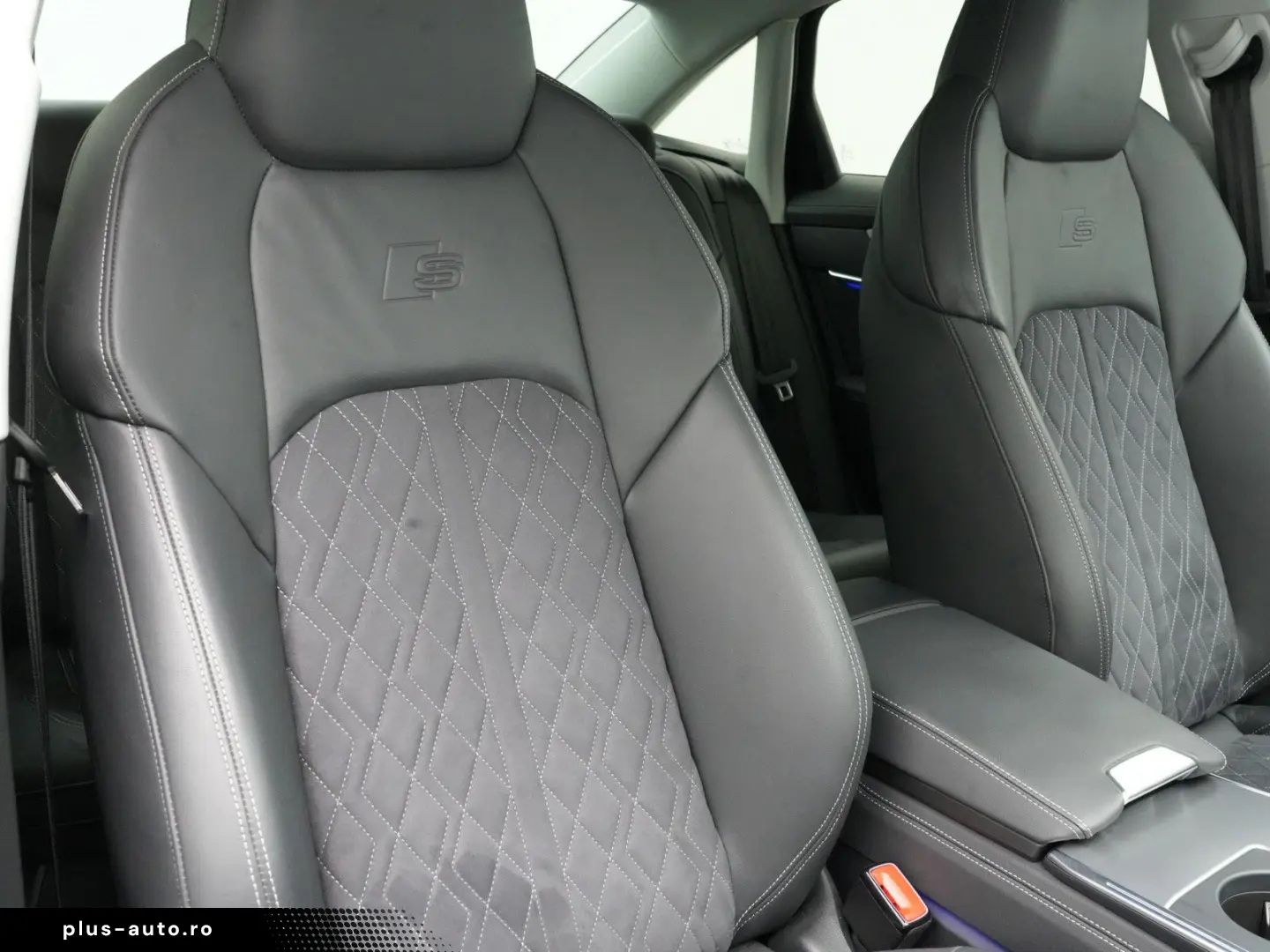AUDI S6 STANDHZ AHK ACC LUFT RAUTE B&O HUD LEDER KAM