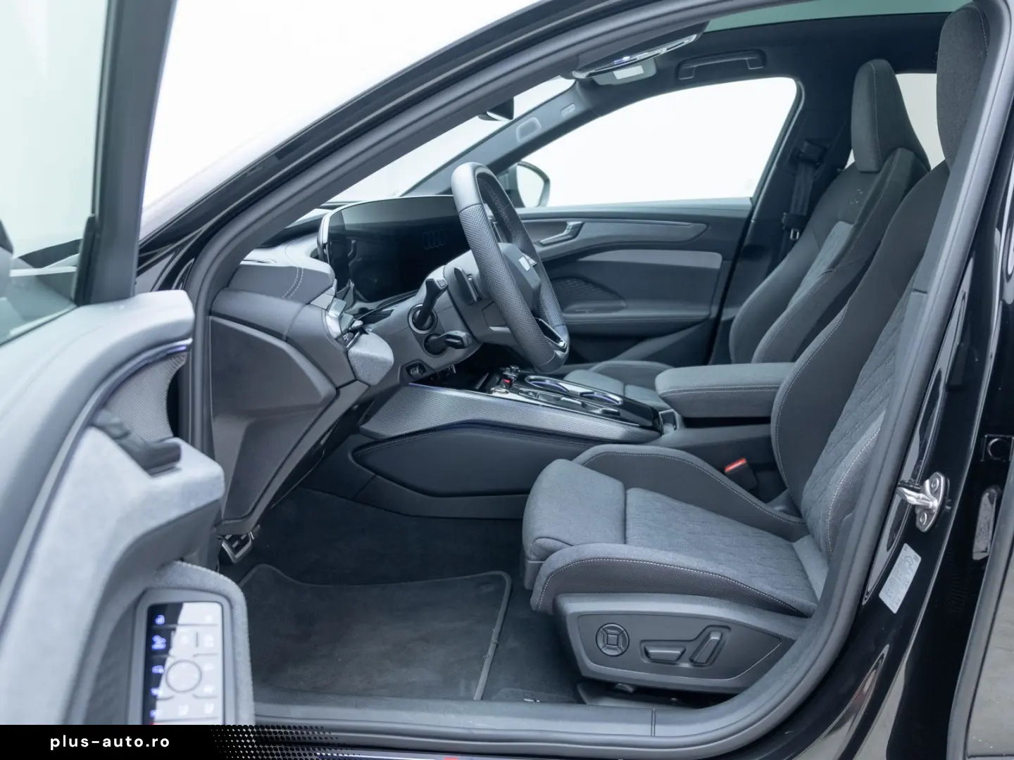 AUDI A6 Avant TDI 150 kW S-TRO QUA EDITION ONE PANO