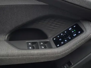 AUDI A6 Avant TDI 150 kW S-TRO QUA EDITION ONE PANO