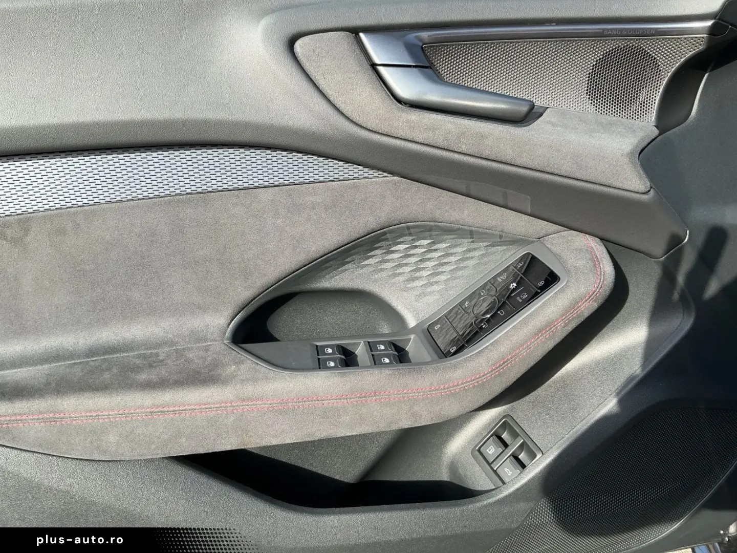 AUDI A5 Lim e-hybrid 220kW S-LINE MATRIX B&O ACC PANO