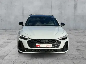 AUDI A5 Avant e-hybrid 220kW S-LINE MATRIX AHK PANO