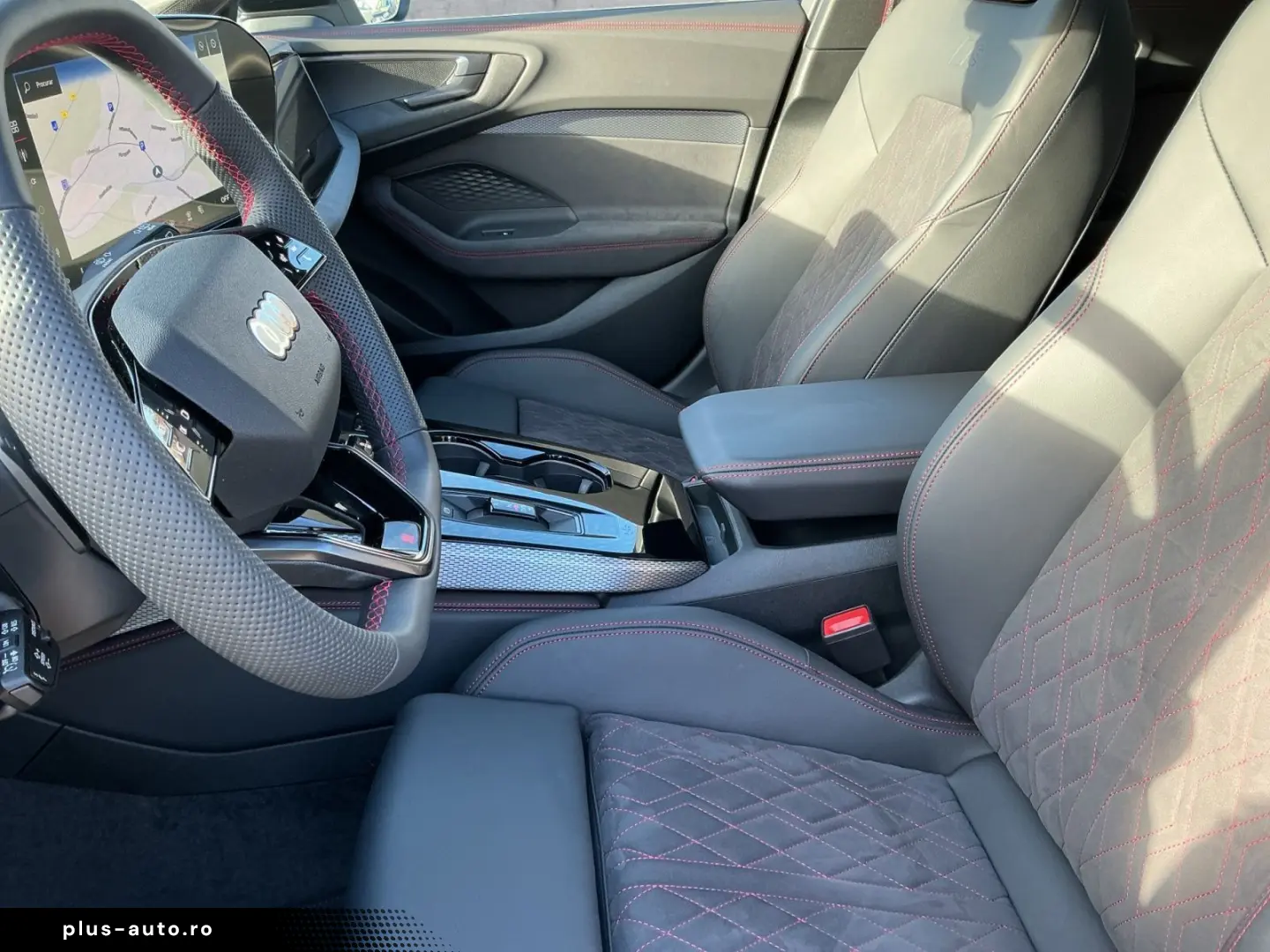 AUDI A5 Avant e-hybrid 220kW S-LINE MATRIX AHK PANO