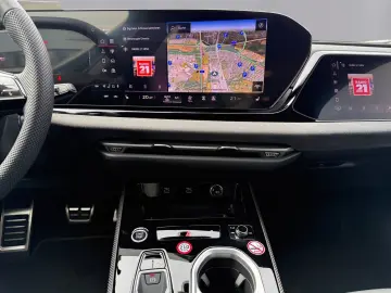 AUDI A6 Avant 40 TDI quattro S tronic edition one   S