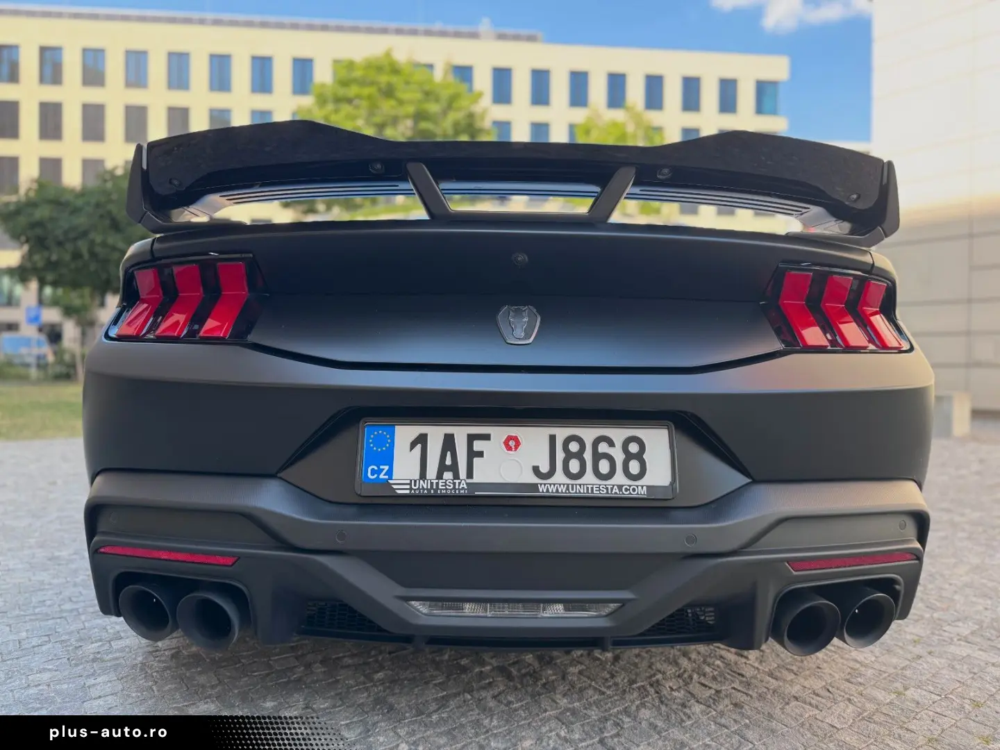 FORD Mustang Dark Horse 5.0 V8 500 HP (USA version)