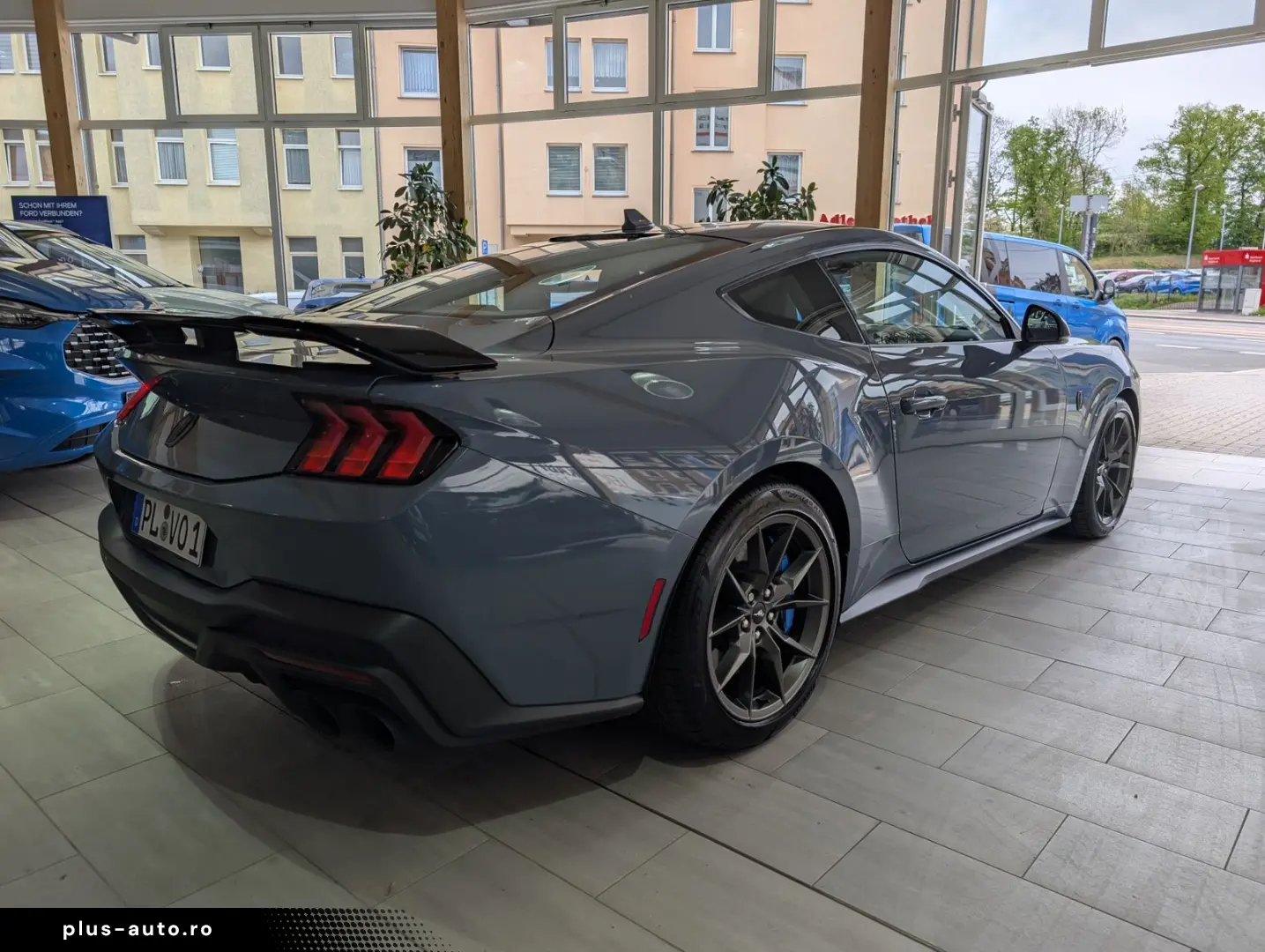 FORD Mustang 5.0 V8 DARK HORSE