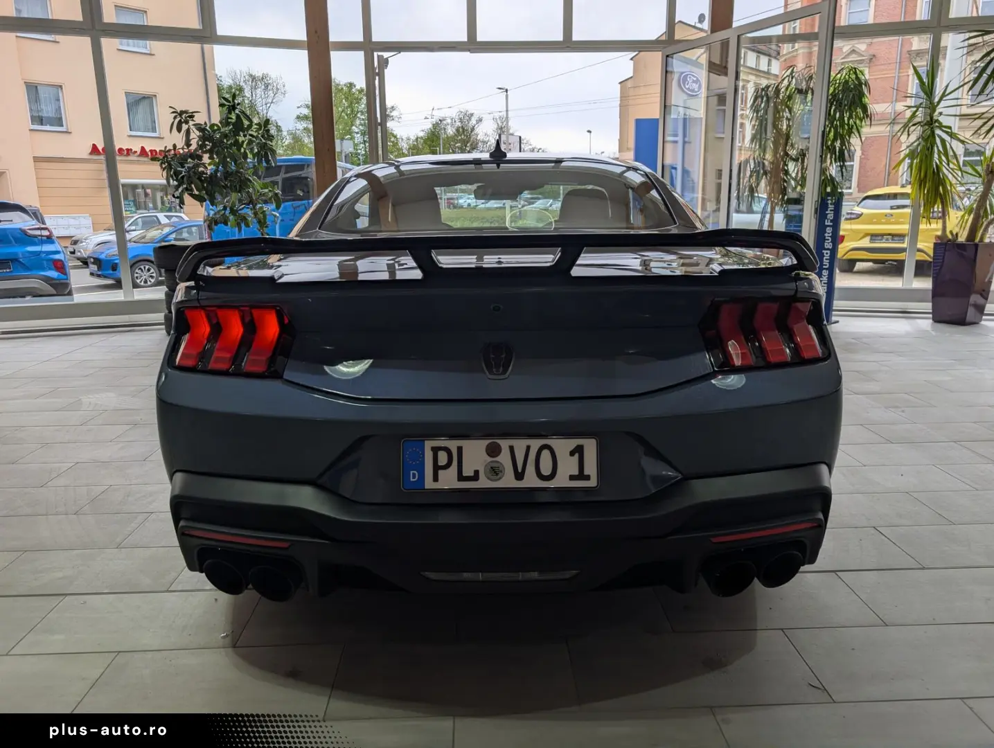 FORD Mustang 5.0 V8 DARK HORSE
