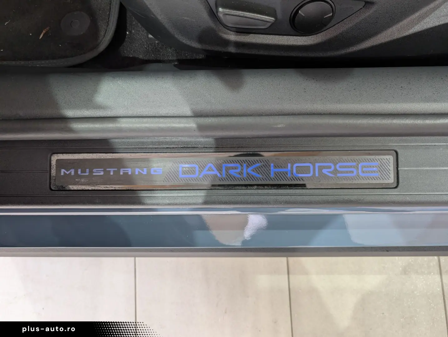FORD Mustang 5.0 V8 DARK HORSE