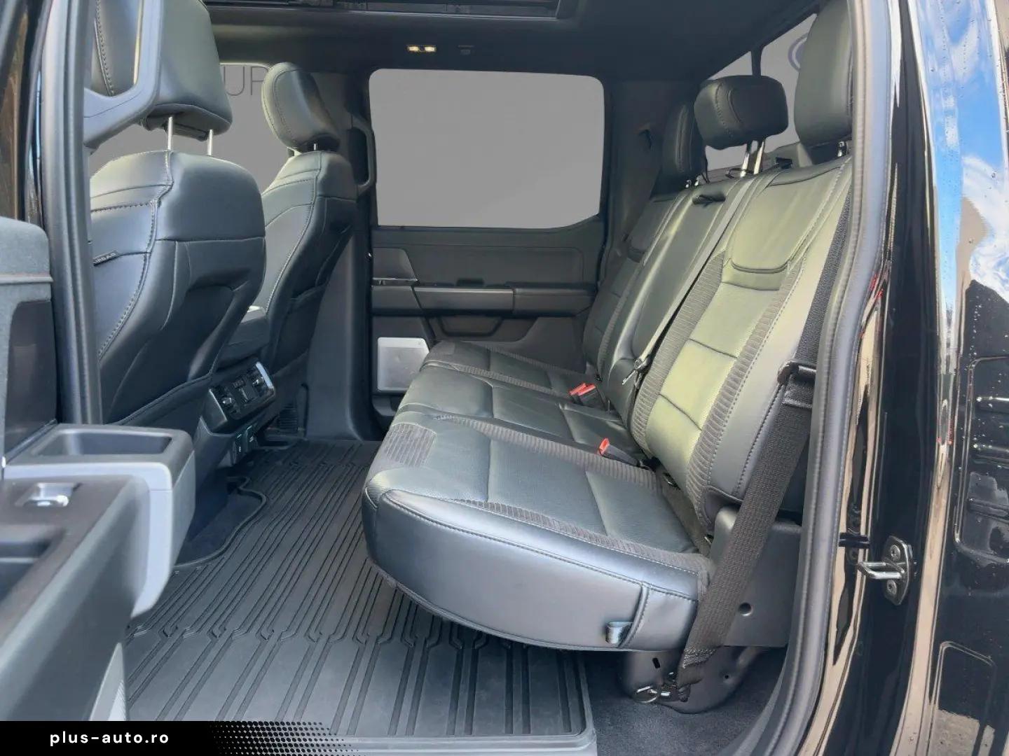 FORD F-150 RAPTOR LAUNCH EDITION SUPERCREW LEDER PANO