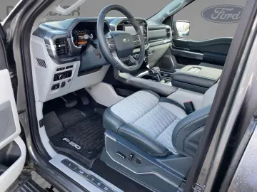 FORD F-150 Limited 3.5  LaunchEdition AHK Pano 360