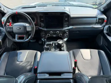 FORD F 150 37  Edition  AHK PANO